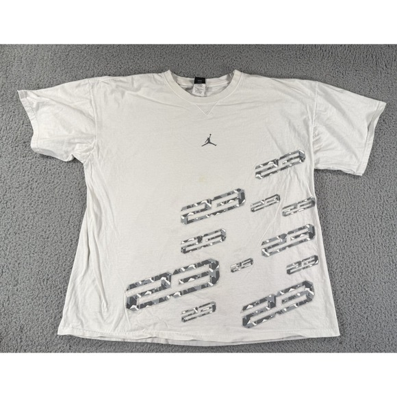 Vintage Jordan Center Logo T Shirt Mens 2XL White Embroidered AOP Short Sleeve - Picture 2 of 14